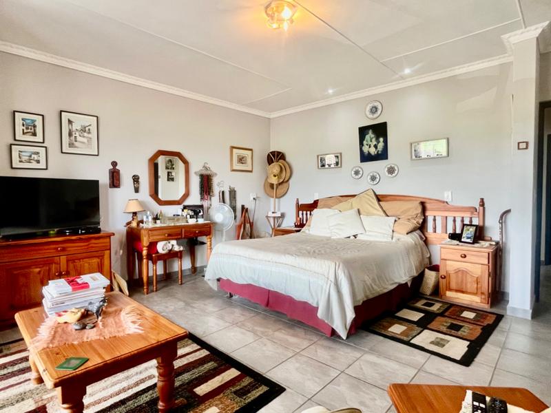 3 Bedroom Property for Sale in Fraaiuitsig Western Cape